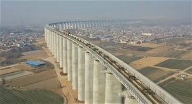 Chinese 8km viaduct (2).jpg