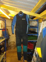 wetsuit1.jpg