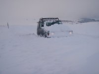 Land rover snow.jpg